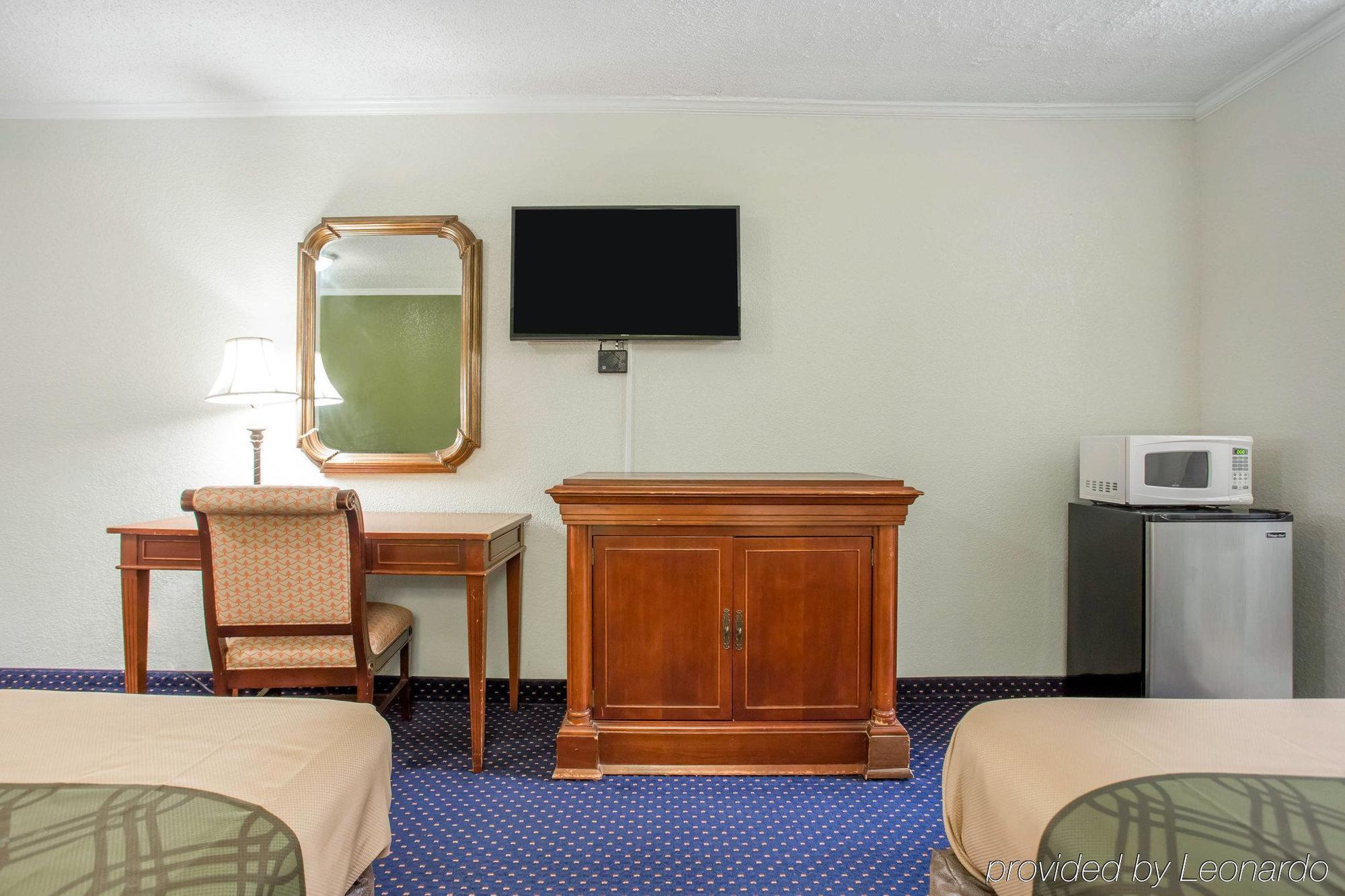 Rodeway Inn & Suites Fort Jackson Kolumbie Exteriér fotografie