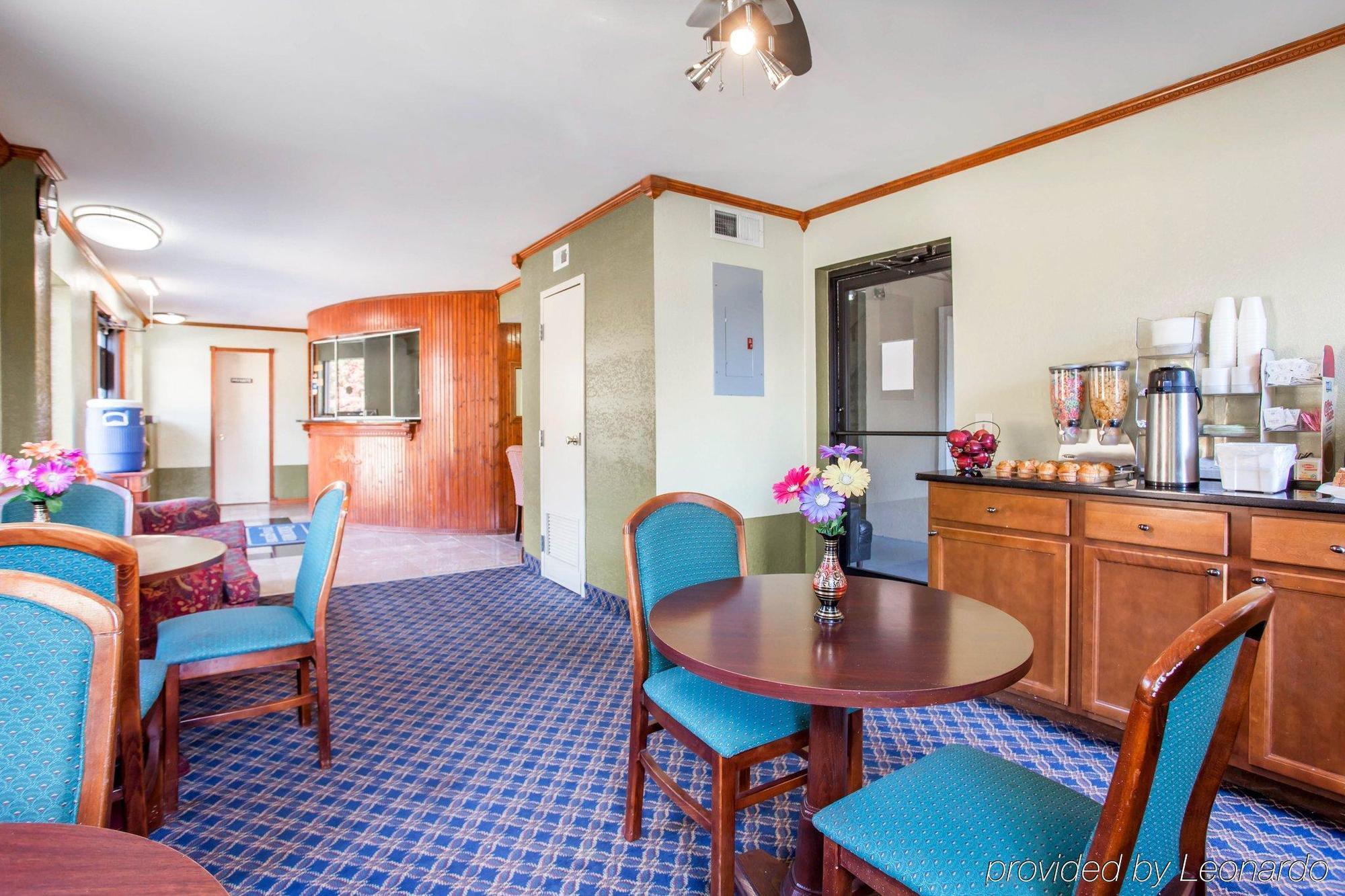 Rodeway Inn & Suites Fort Jackson Kolumbie Exteriér fotografie